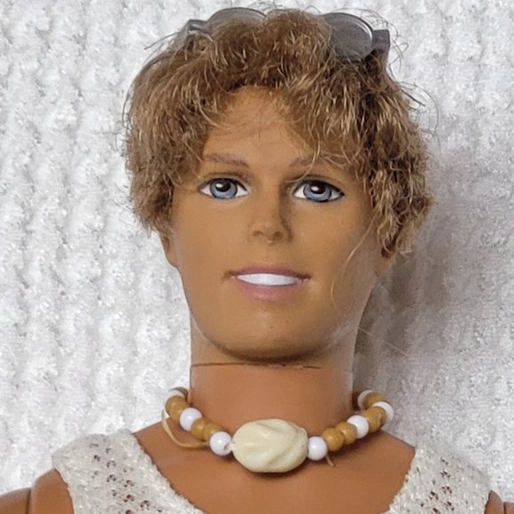 (SOLD) Ken Beach Summer Barbie Doll Vintage Original Genuine Loose - Picture 2 of 12